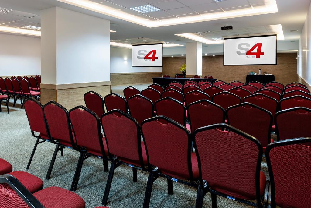 S4 Hotel Aguas Claras ตากวาจิงกา ภายนอก รูปภาพ